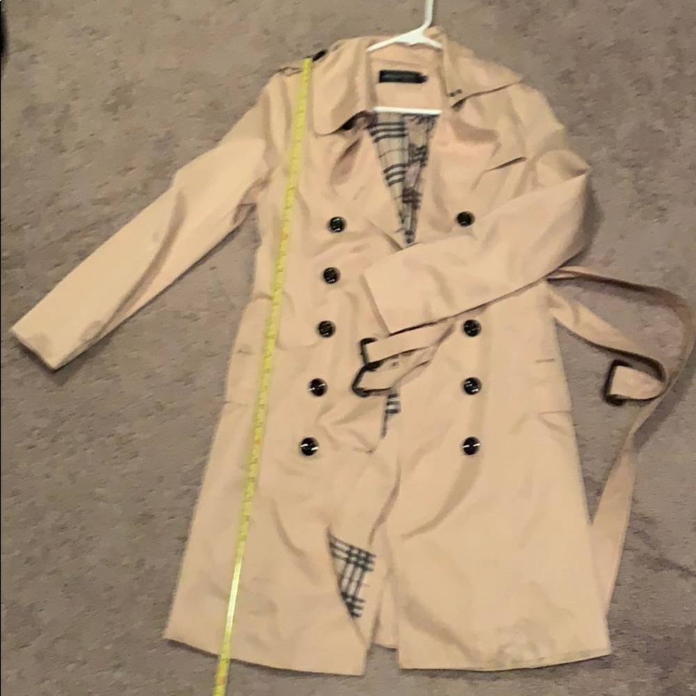 Beige light weight Trench Coat 35” Length